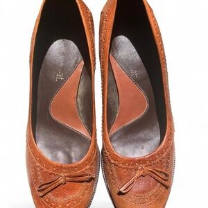 Elegant Brown Leather Loafers